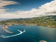 Hotel Atlantida Mar - Lage am Hafen von Praia do Heroismo - Insel Terceira