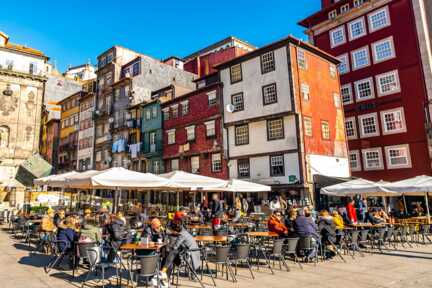 Porto Städtetour: Die historische Altstadt unter der Wintersonne genießen