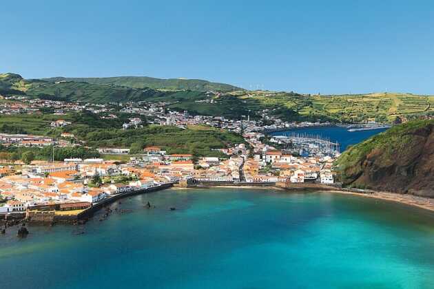 Horta, ein Highlight auf Ihrer Azoren-Rundreise auf eigene Faust. Entdecken Sie die malerische Stadt und ihre beeindruckende Natur.