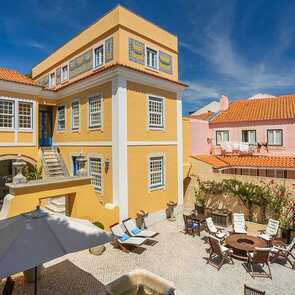 Portugal-hotel-solar-do-castelo-aussenansicht