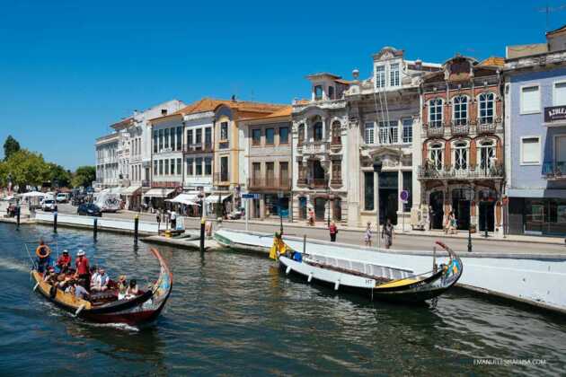 Eine Bootstour durch die Kanäle in Aveiro, das Venedig Portugals,  ist ein besonderes Erlebnis im Nodern Portugals