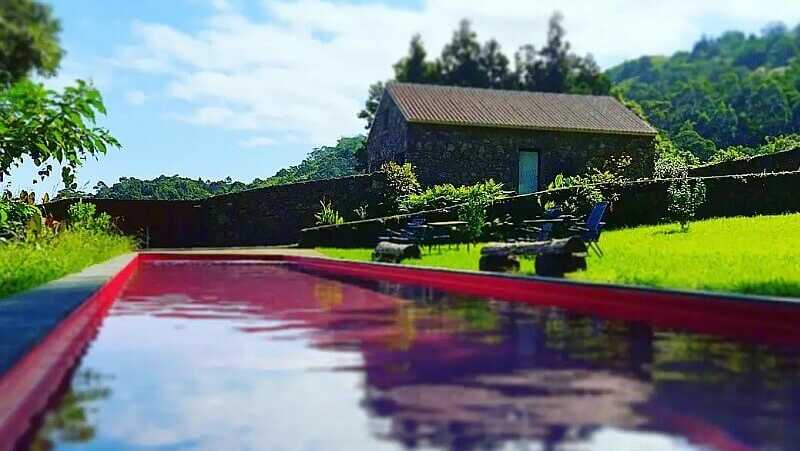 Caparica-ecolodge-pool