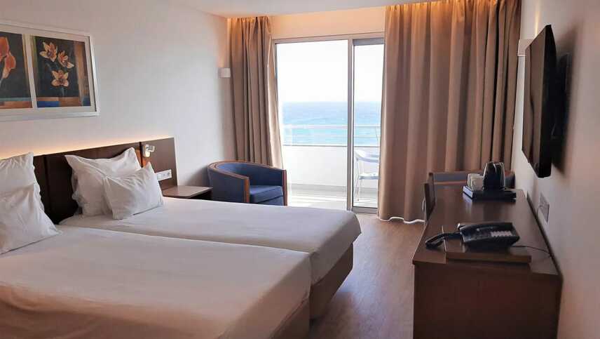 Hotel-roca-mar-zimmer-2-2023