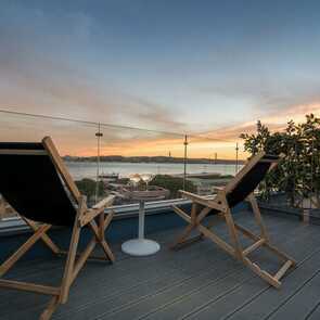 Portugal-hotel-lx-boutique-hotel-dachterrasse-sonnenuntergang