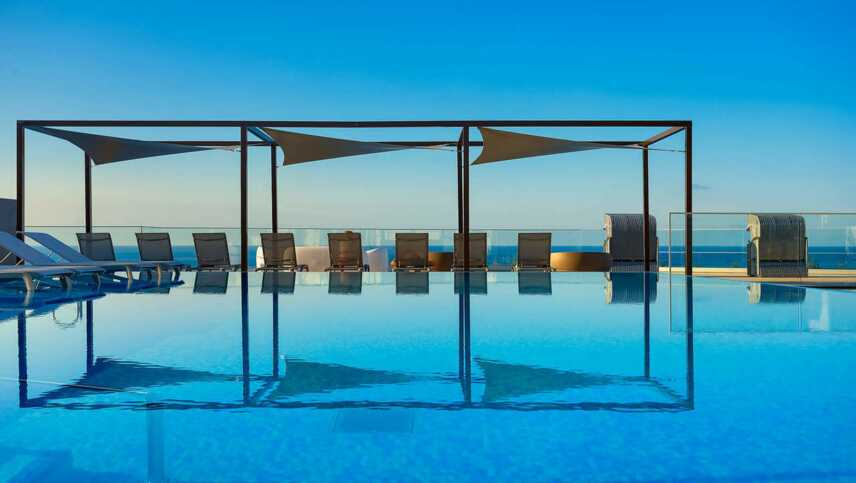 Hotel-galomar-gallerygalomar seawater pool 1