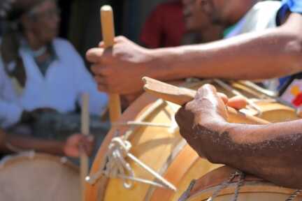 In Mindelo auf der Kapverdeninsel Sao Vicente spielen Musik und Kultur eine wichtige Rolle