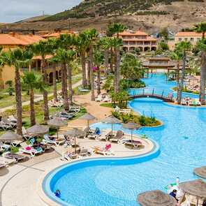 2-all-inclusive-hotel-porto-santo-outside-pool-1