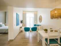 Oasis Alfandega Suites Apartment mit Wohn-und-Essbereich