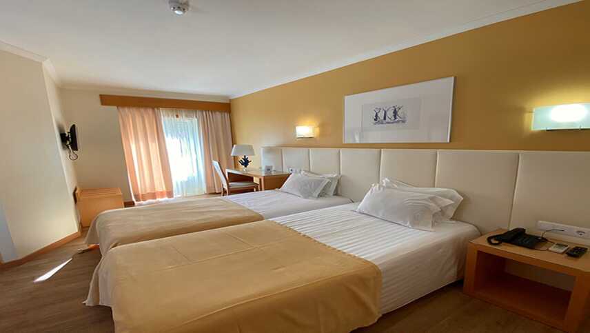 Portugal-centro-kueste-hotel-villas-mare-residence-doppelzimmer