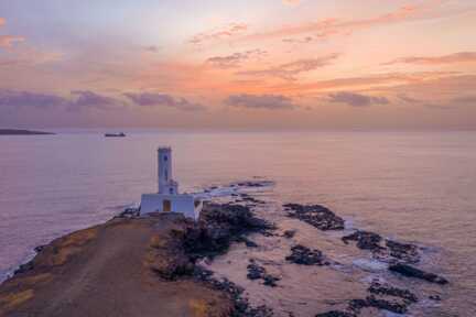 Der Leuchtturm Dona Maria Pia ist eines der Wahrzeichen von Praia auf Hauptstadt der Insel Santiago