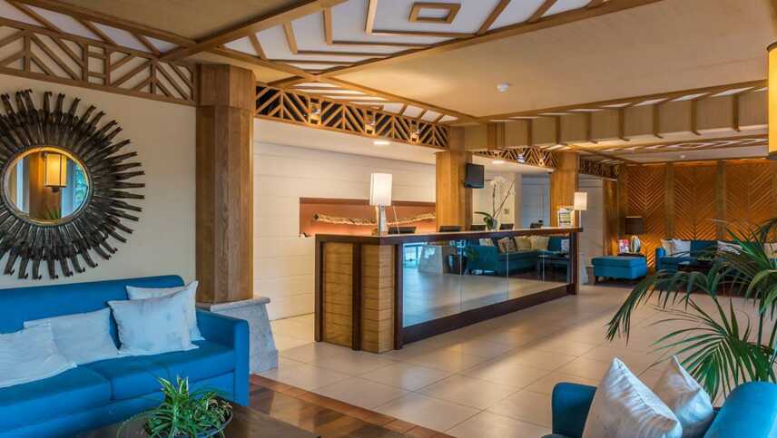 12-all-inclusive-hotel-porto-santo-lobby