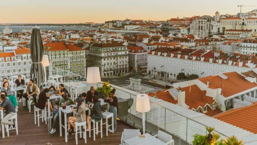 Portugal-mundial-hotel-rooftop