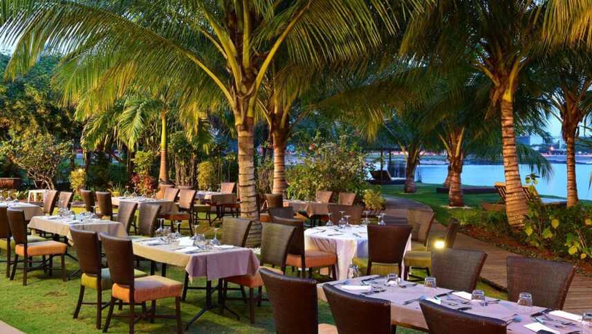 5-star-hotel-sao-tome-restaurant1