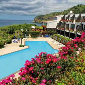 Caloura-hotel-resort-pool