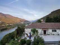 Quinta de Marrocos-Blick auf die Terrasse mit der Aussicht auf den Douro Fluss