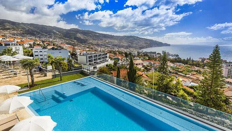 Madeira-panoramico-hotel-Aussenpool Panorama