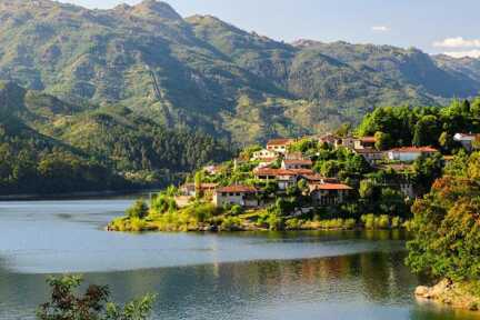 rnehmen Sie bei Ihrer Portugal Rundreise einen Abstecher in Portugals einzigen Nationalpark Peneda Geres.