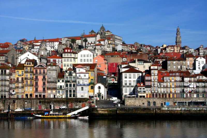 Häuserfront Porto