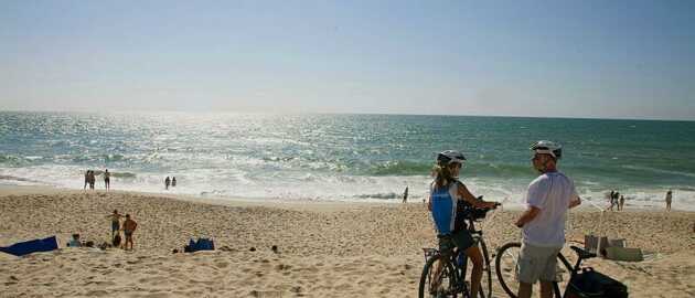 Typisch Portugal: Sonne, Strand, Berge und Meer - einfach schön!