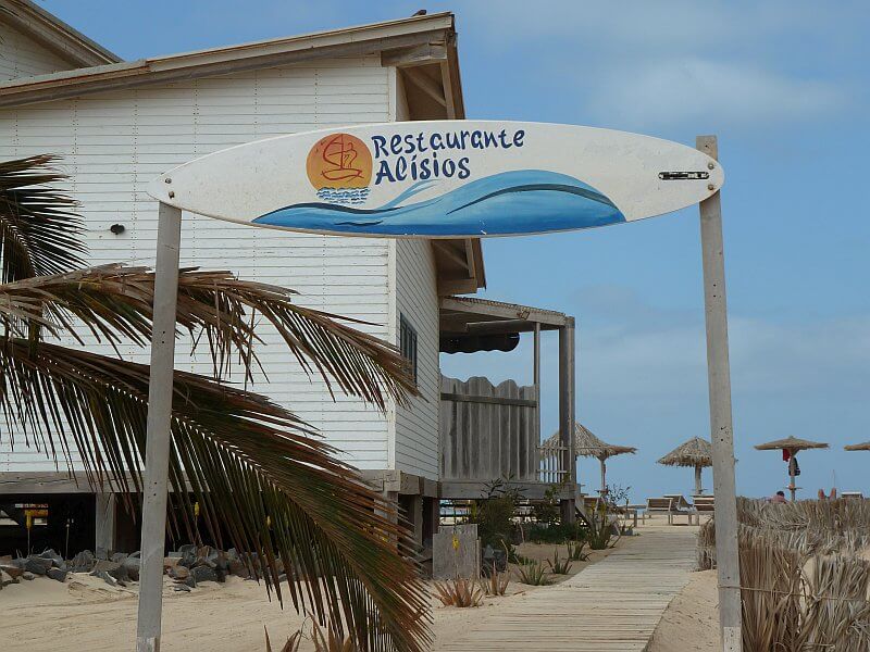 Strandrestaurant und Beach Bar - Surfen Kapverden