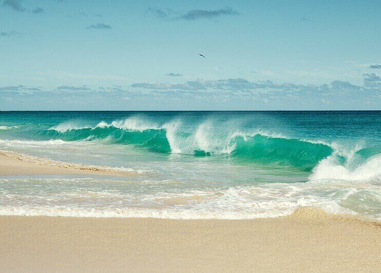 Strände Kapverden - türkisblaues glasklares Wasser, perfekte Wellen, feiner Sand