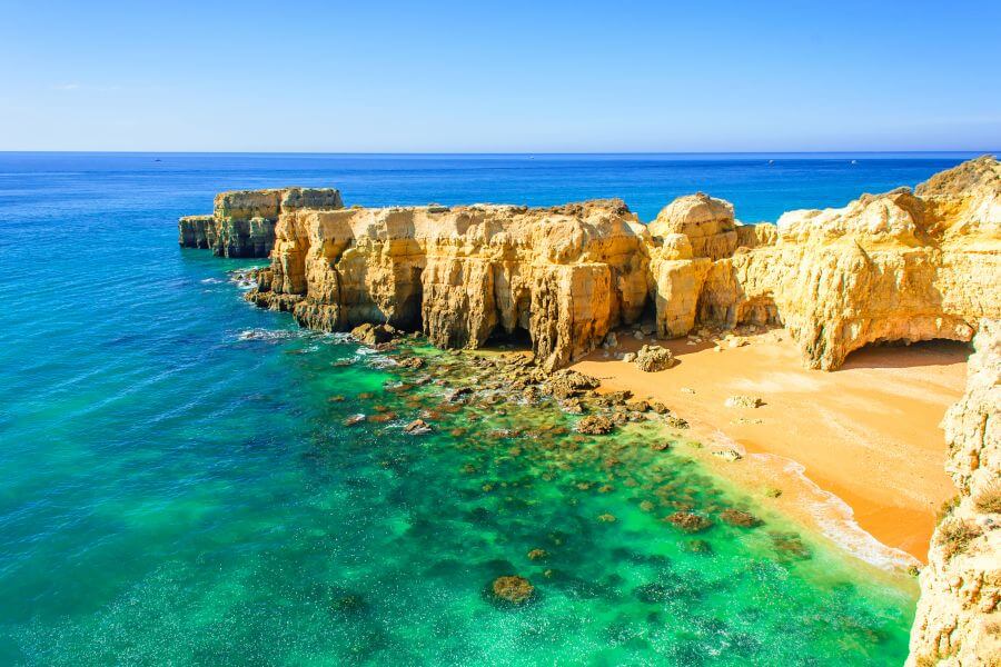 Landschaft der Algarve in Portugal